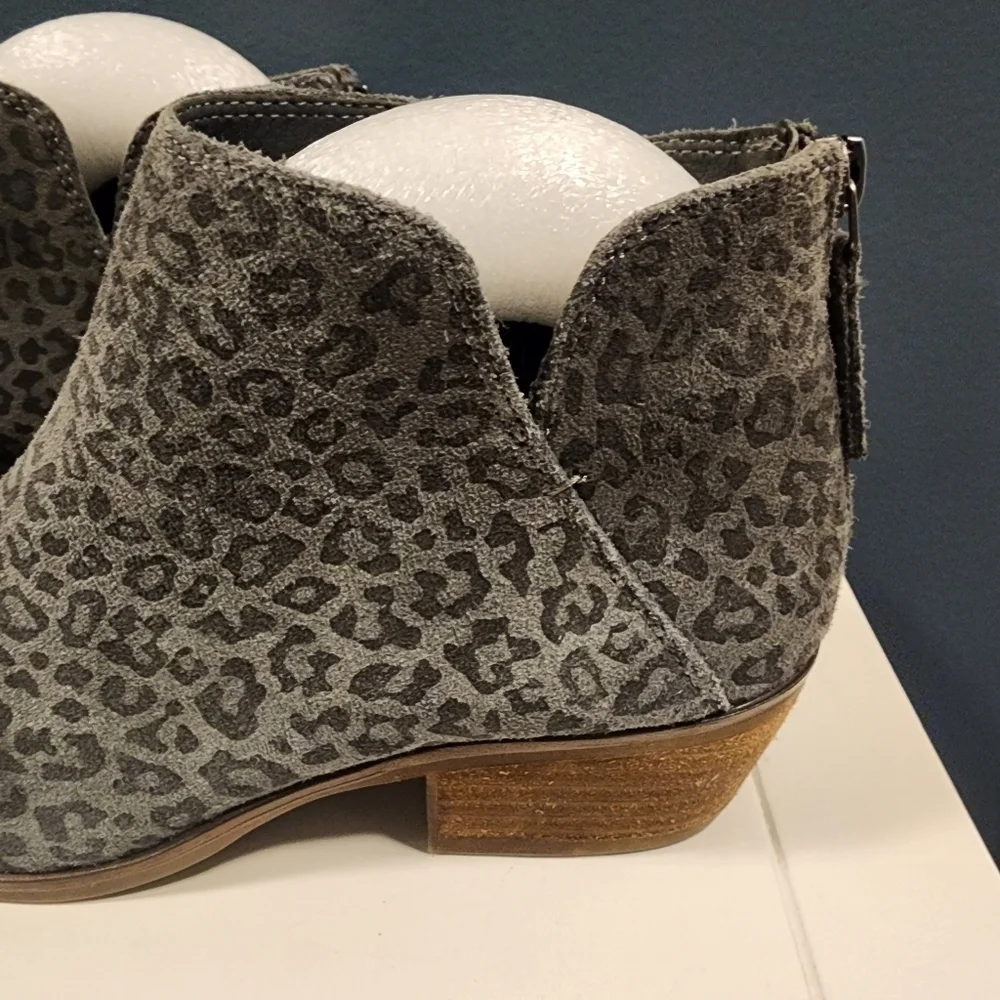 Michael by Michael Shannon Leather Upper Gray/Black Leopard Print Ankle Boots - Picture 2 of 10